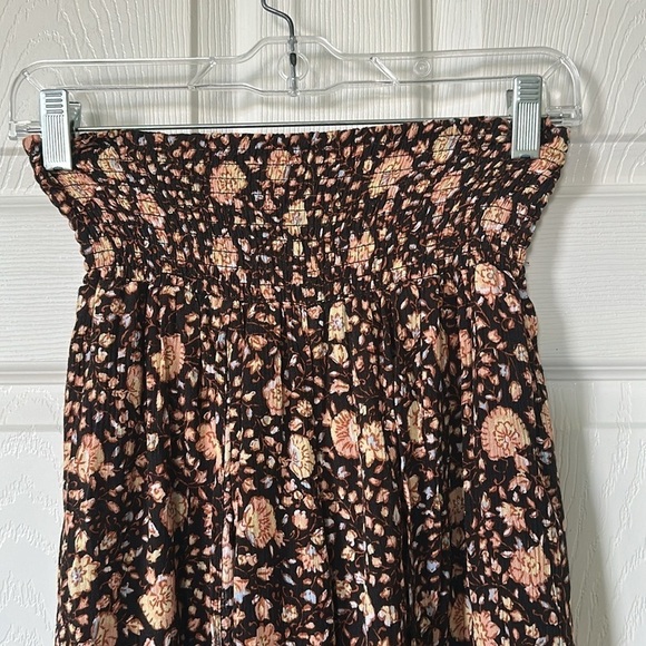 BILLABONG Orange/Black Floral Split Strapless Jumpsuit Size Small - Picture 3 of 5